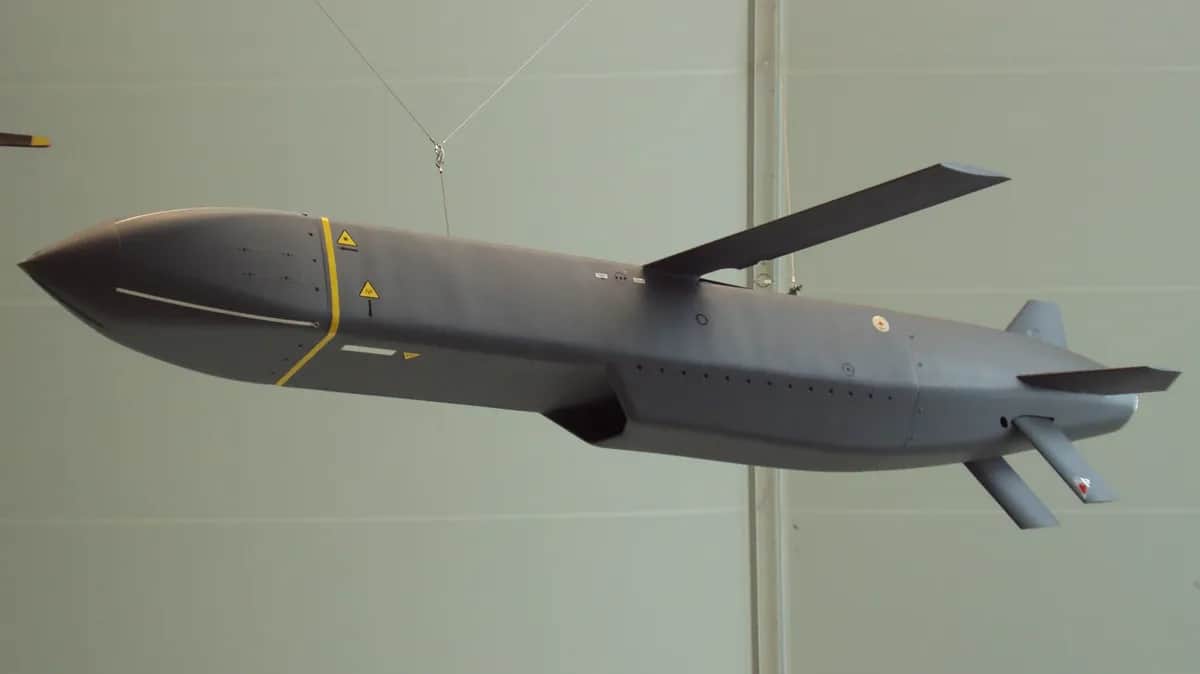Англо-французская&nbsp;крылатая ракета большой дальности Storm Shadow. Фото: Wikimedia