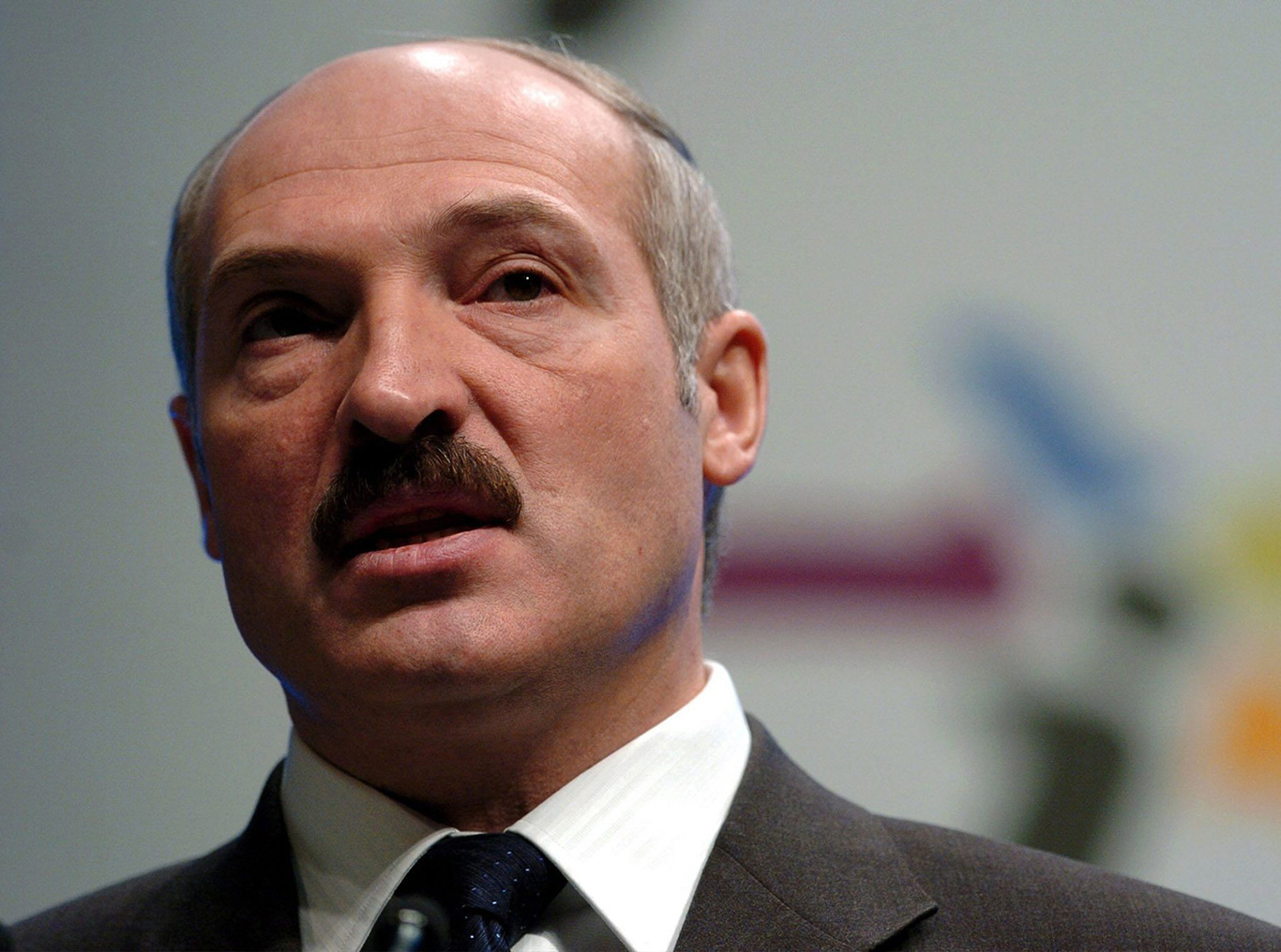 Александр Лукашенко, Женева, Швейцария, 11 декабря 2003 года.