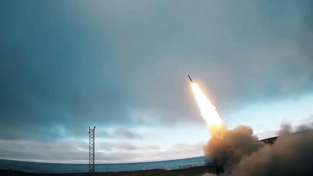 A GLSDB rocket during a test launch in Norway. Photo: Saab AB / AFP / Scanpix / LETA