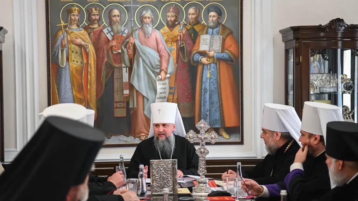 Я календарь переверну
