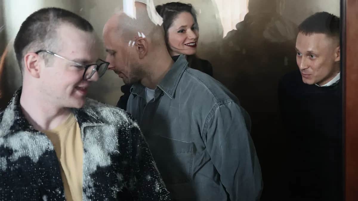 (L-R) Artyom Kriger, Sergey Karelin, Antonina Favorskaya and Konstantin Gabov in court in Moscow, 2 October 2024. Photo: EPA-EFE/MAXIM SHIPENKOV