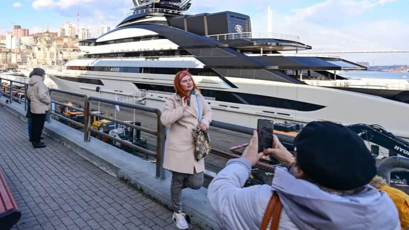 Яхта Nord владельца «Северстали» Алексея Мордашова во Владивостоке. Фото из соцсетей