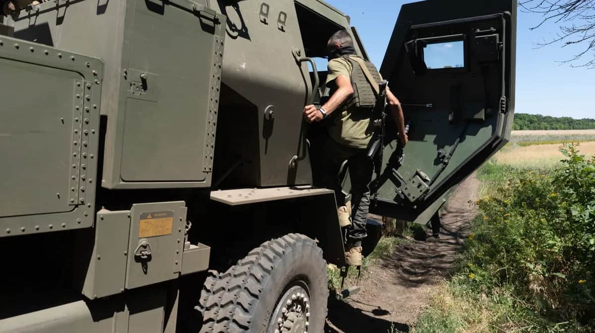Американская реактивная система залпового огня HIMARS на вооружении армии Украины. Фото: Anastasia Vlasova for The Washington Post / Getty Images