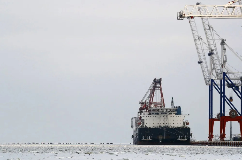 Port Bronka outside St. Petersburg, February 2018. Photo: EPA-EFE/ANATOLY MALTSEV