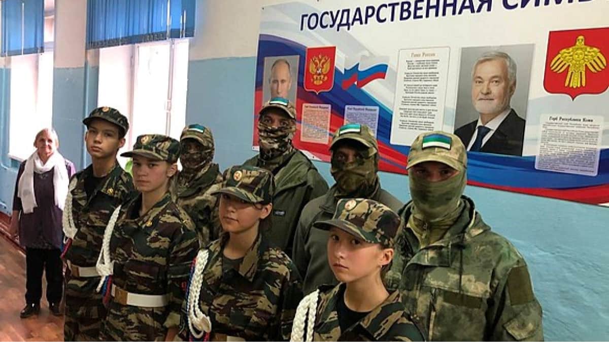 Минпросвещения заявило об «уникальном педагогическом потенциале» участников войны