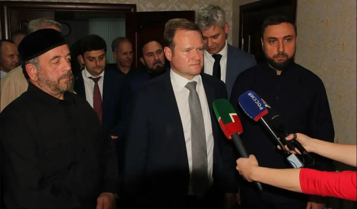 Frank Schwabe visiting Chechnya, 2019. Photo: chechnyatoday.com