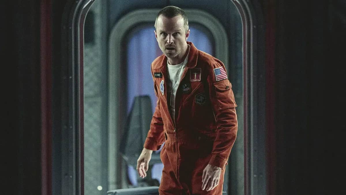 Кадр из эпизода «За гранью моря» сериала «Черное зеркало». Скриншот