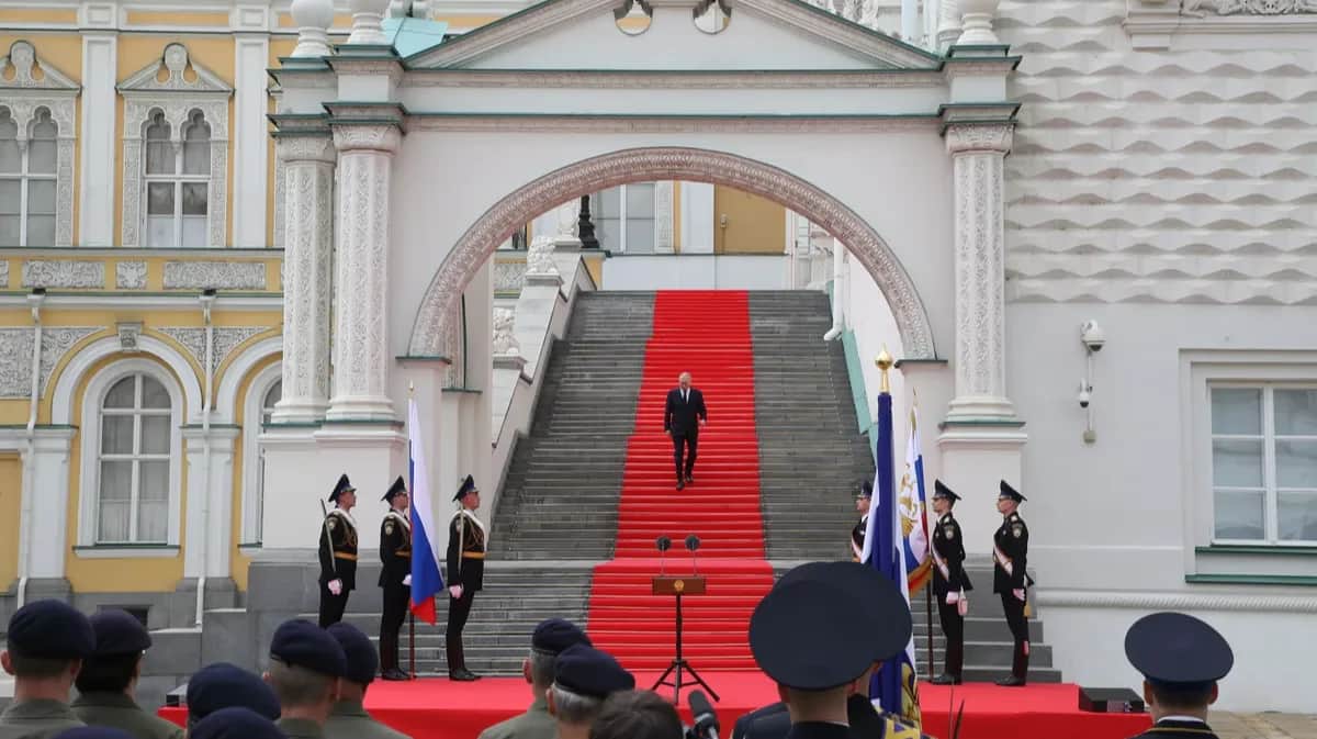 Vladimir Putin meeting officers of the Russian army and special forces, 27 June 2023. Photo: Getty Images