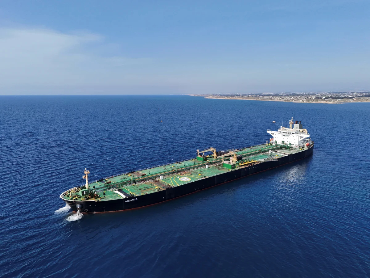 Судно Aquatica с российской нефтью у порта Банияс, Сирия, 25 марта 2025 года. Фото: Karam al-Masri / Reuters / Scanpix / LETA