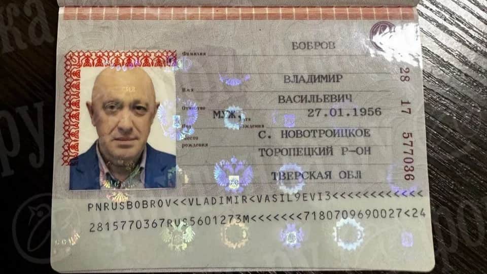 Двойники для «троллинга» и инструктор по вождению
