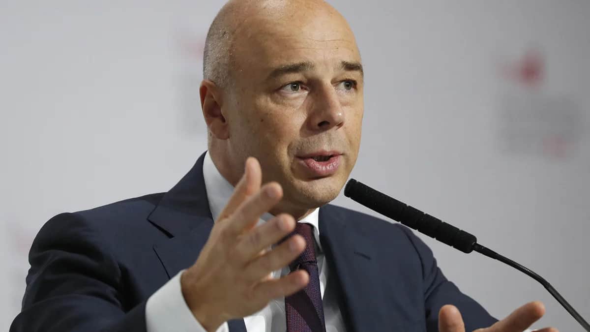 «Хоббиты более реальны, чем сокращение расходов на войну»
