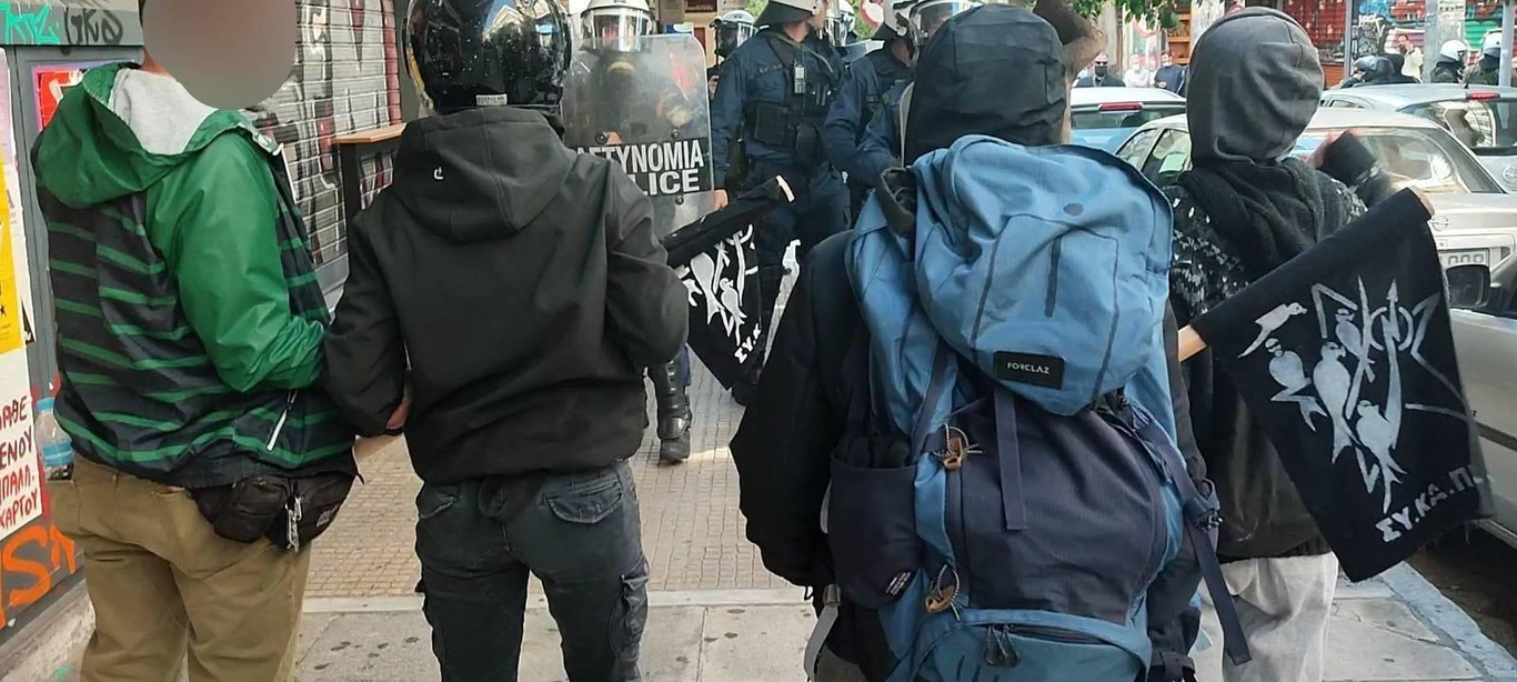 Столкновение участников Просфигики с полицейским спецподразделением. Фото: архив Сообщества сквотированной Просфигики
