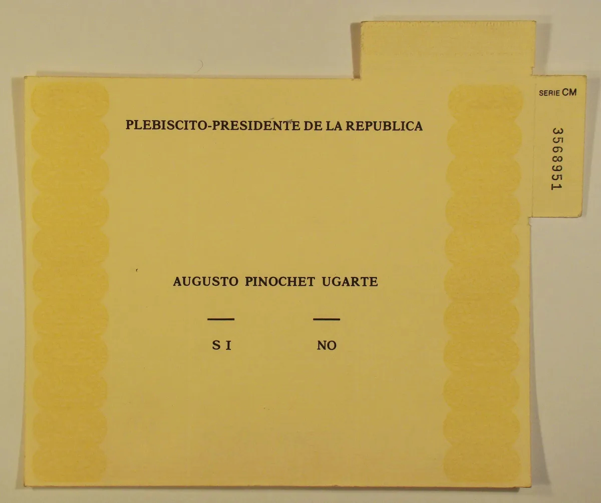 Бюллетень референдума в Чили, 1988 год. Фото: <a href="https://commons.wikimedia.org/w/index.php?curid=20265780">Wikimedia Commons</a> 