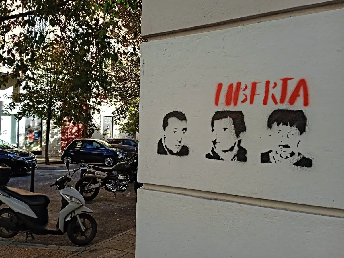 ‘Freedom [to political prisoners]’, Bastia. Photo: Novaya Gazeta Europe