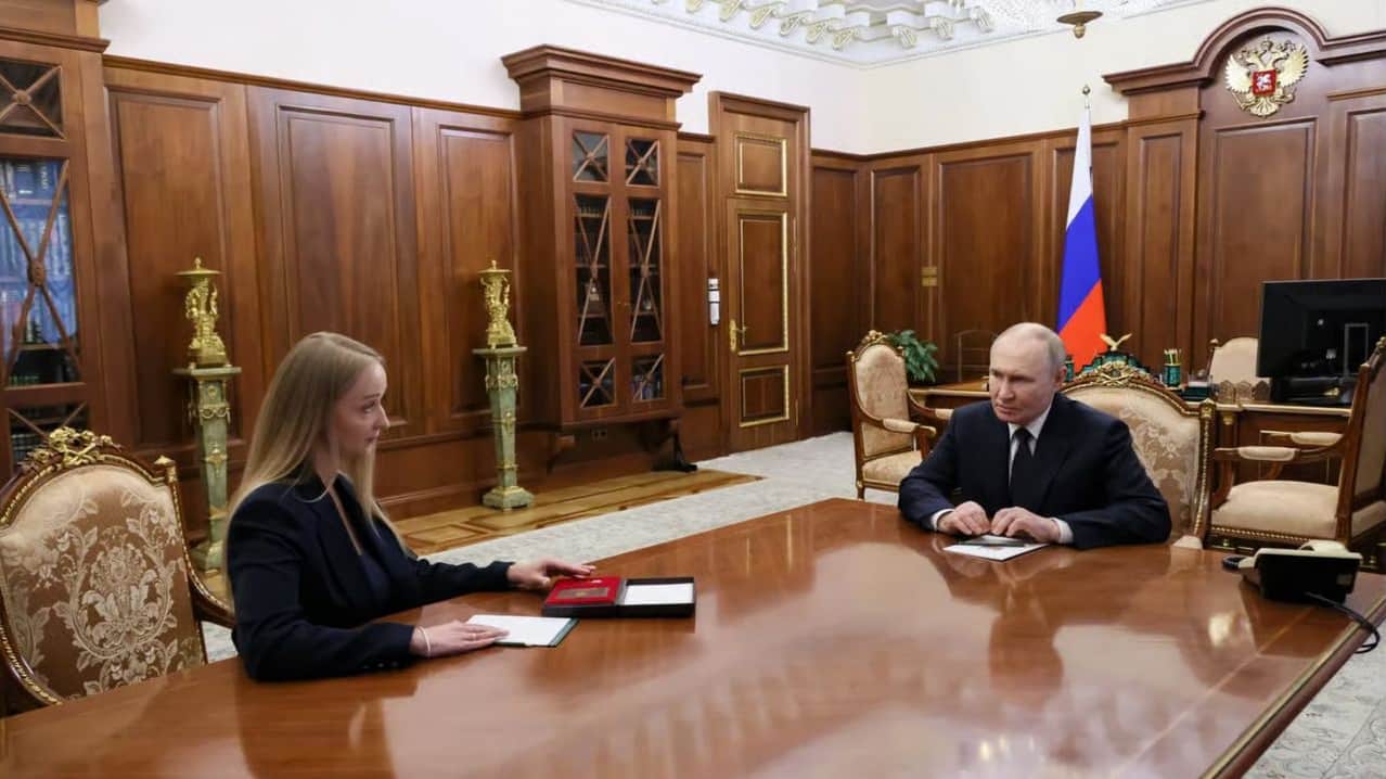 Zhanna Gudkova with Vladimir Putin. Photo: Kremlin press service
