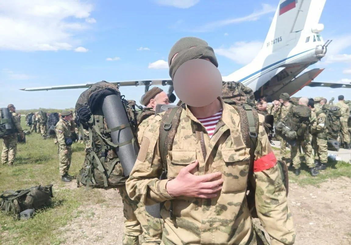 Alexander before the departure for Ukraine. His training took ten days. 