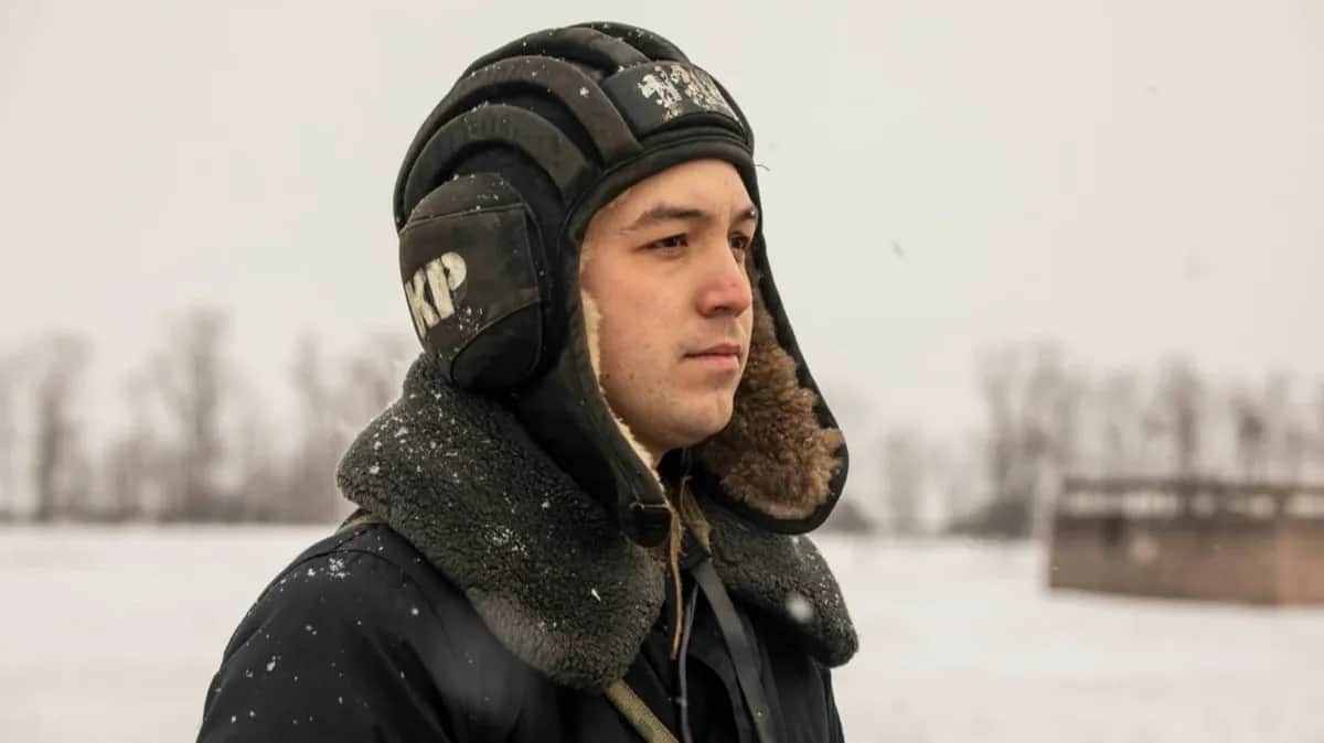 Погибший старший лейтенант Александр Батурин. Фото из личного архива