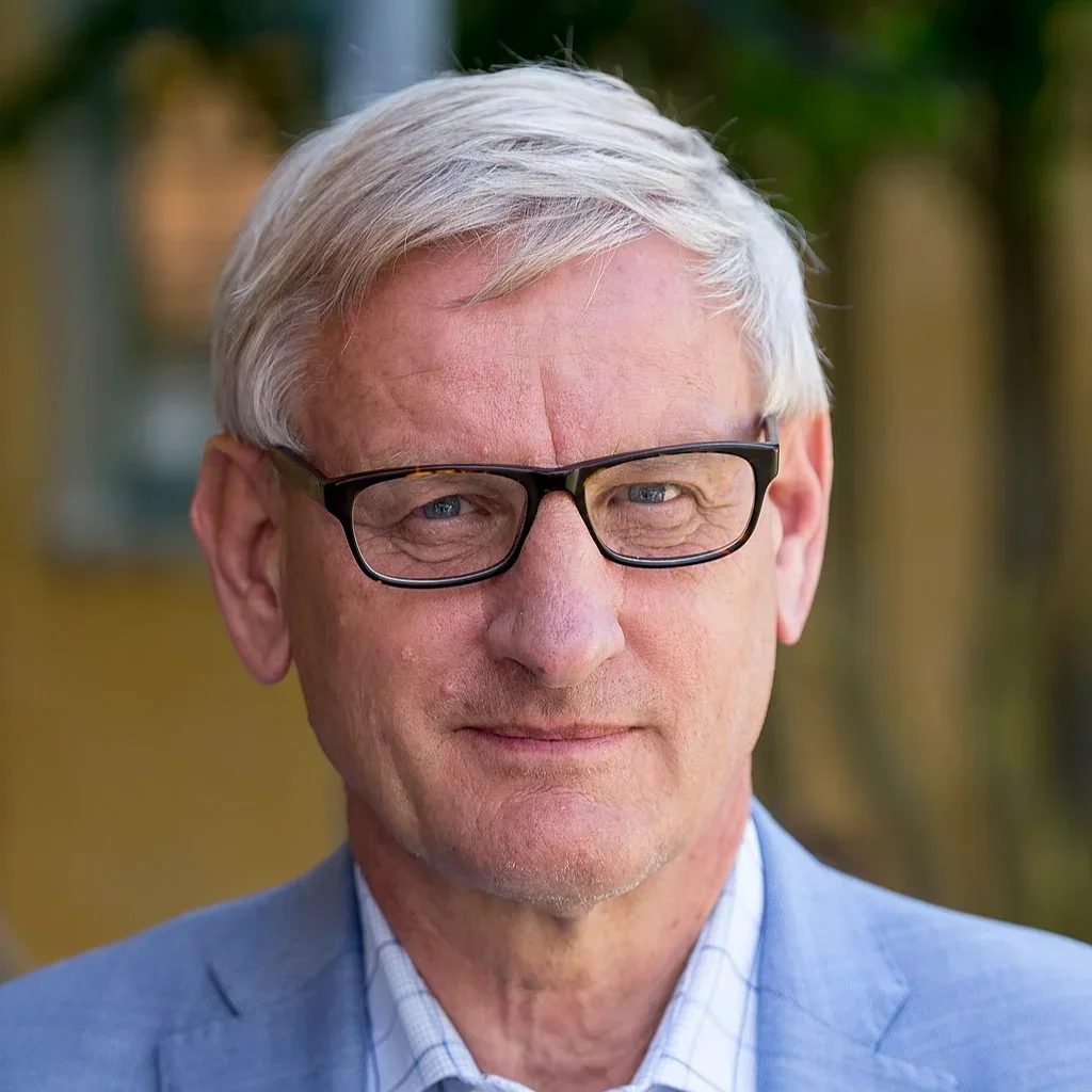  Carl Bildt  