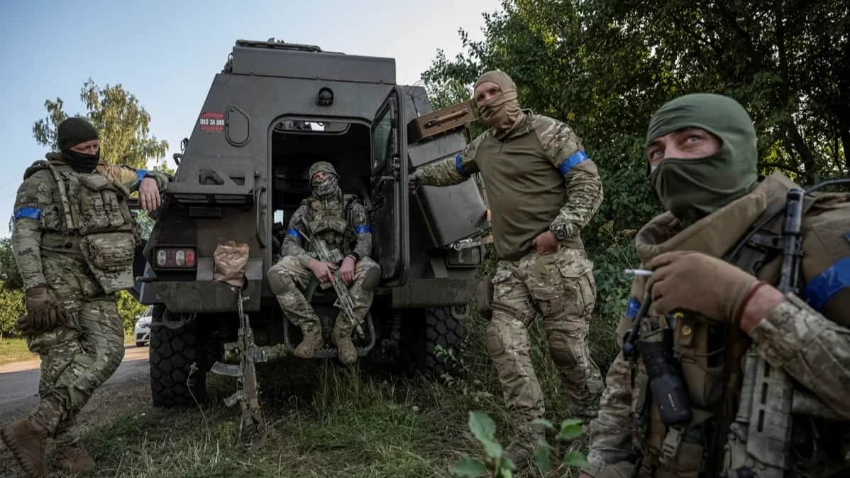 AFU servicemen in Ukraine’s Sumy region, near the Russian border, 16 August 2024. Photo: Viacheslav Ratynskyi / Reuters / Scanpix / LETA