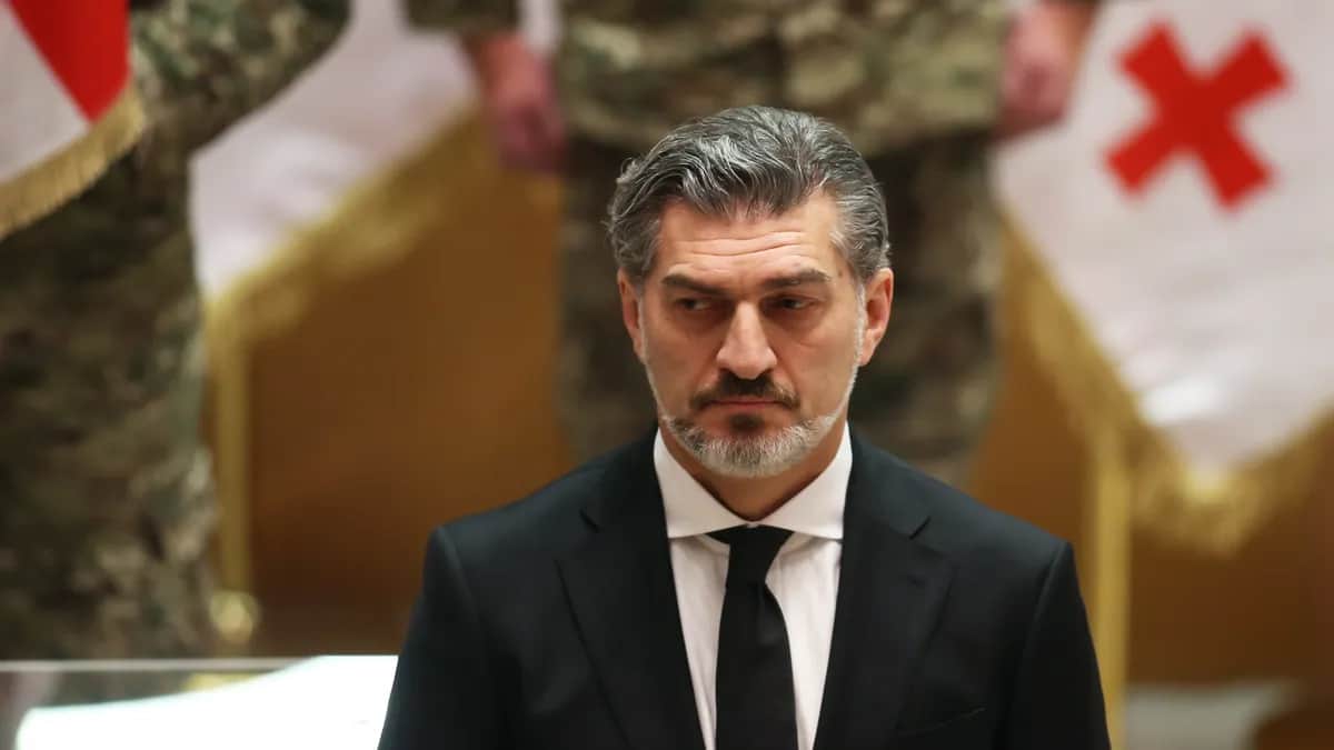 Mikheil Kavelashvili is sworn in as Georgia’s sixth president at a ceremony in Tbilisi, Georgia, 29 December 2024. Photo: EPA-EFE / IRAKLI GEDENIDZE / POOL