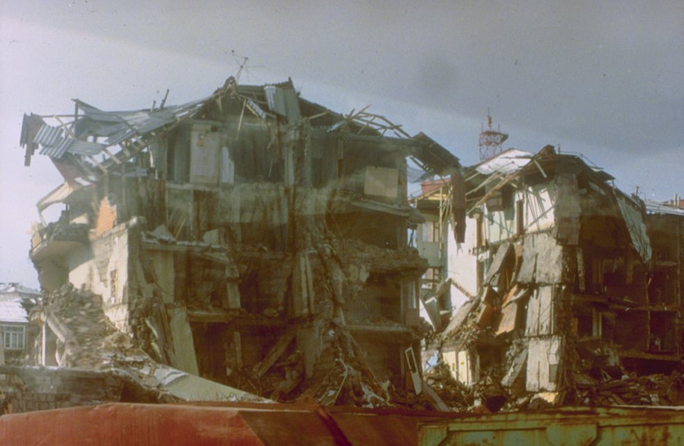 Последствия землетрясения в Спитаке, Армения, 1988 г. Фото: Wikimedia Commons