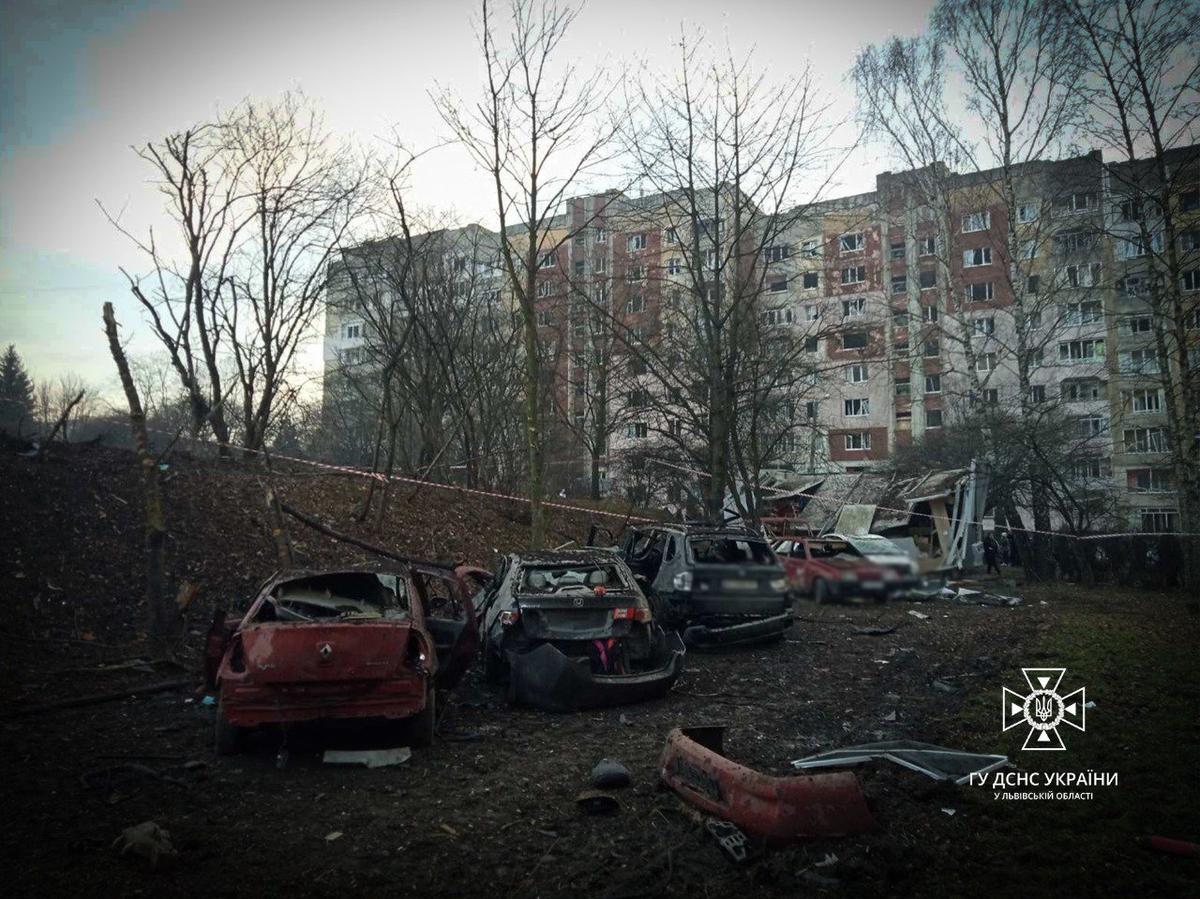 The aftermath of the attack on Lviv. Photo: State Emergency Service of Ukraine
