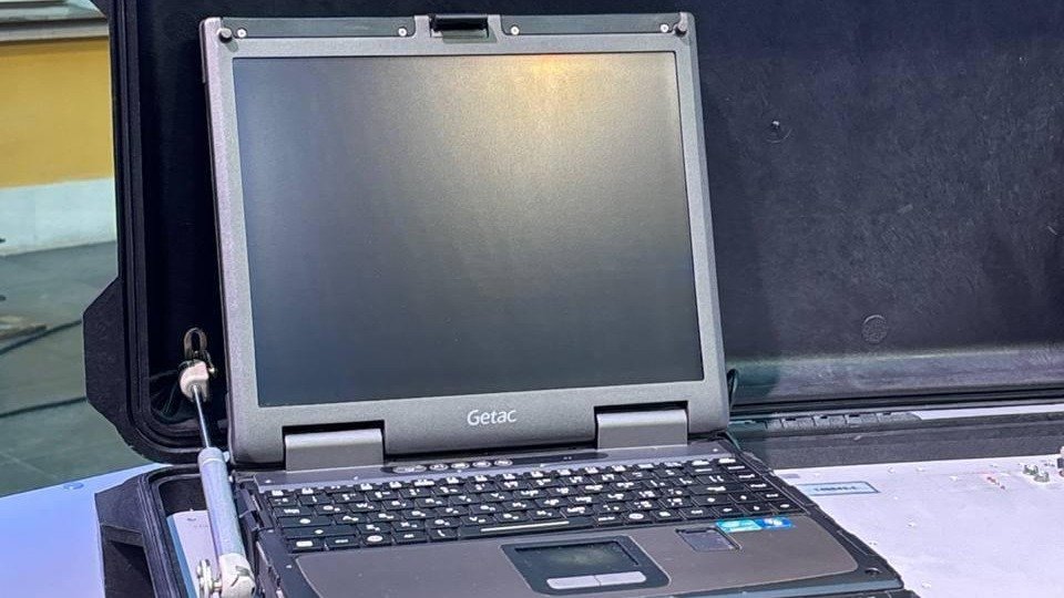 Студентов Вышки учат управлять дронами с помощью компьютеров тайваньской компании Getac. Производитель еще в 2022 году обещал уйти из России