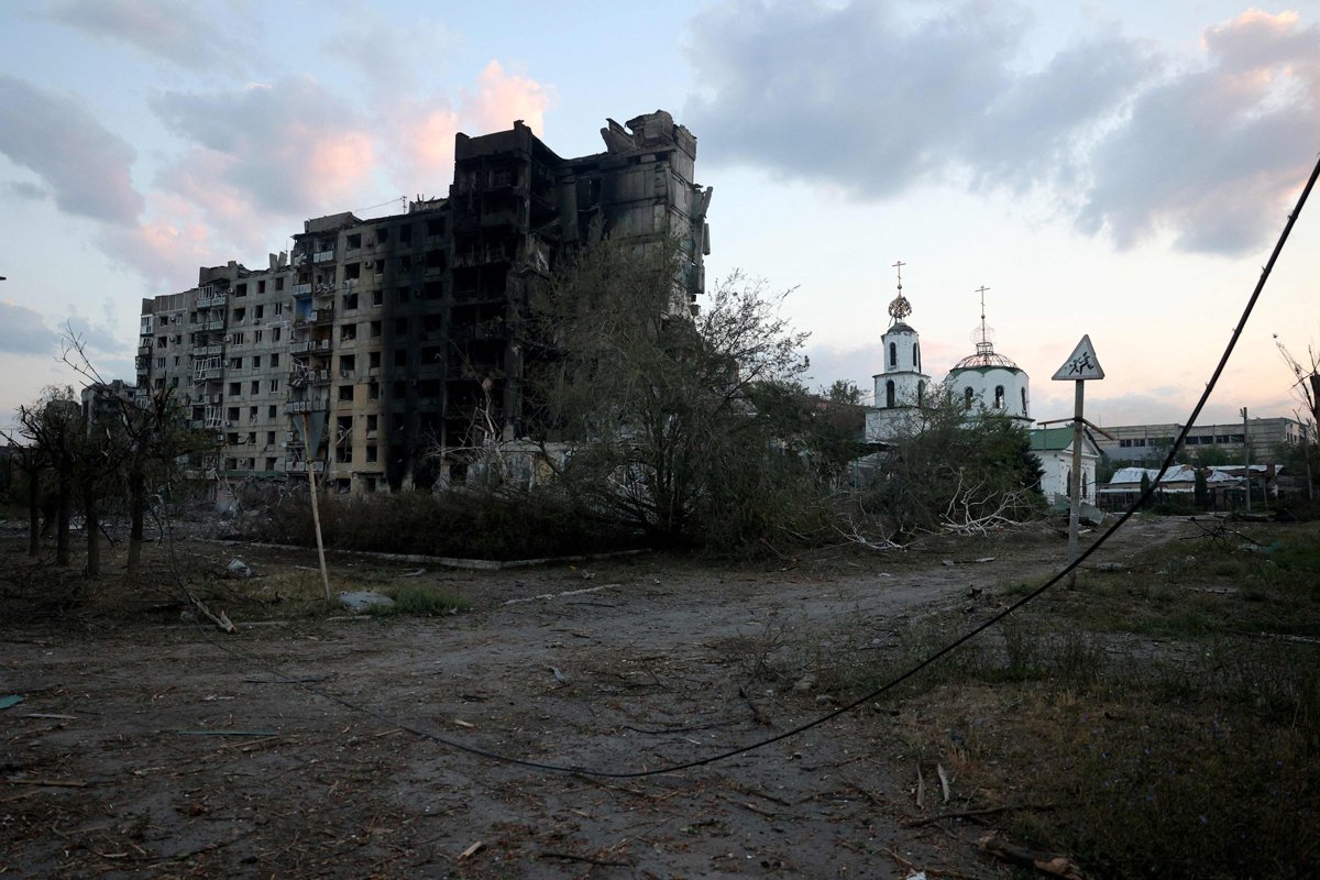 Разрушенные дома в Торецке, 29 июля 2024 года. Фото: Anatolii Stepanov / AFP / Scanpix / LETA