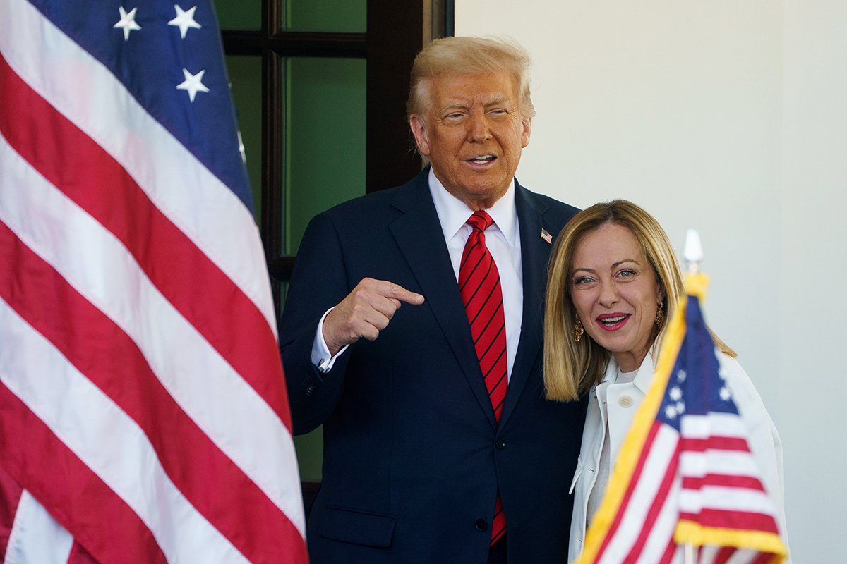 Президент США Дональд Трамп и премьер-министр Италии Джорджия Мелони в Белом доме, Вашингтон, округ Колумбия, США, 17 апреля 2025 года. Фото: Will Oliver / EPA-EFE