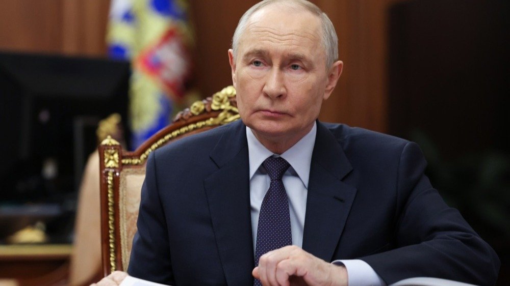 Кремль решил ослабить блокировку Telegram на фоне падения рейтингов Путина