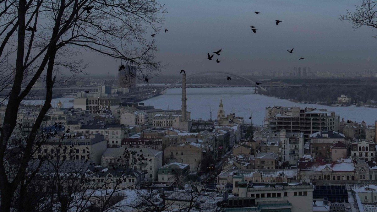 Пережившая Холокост киевлянка замерзла в центре города, обесточенного российскими ракетами