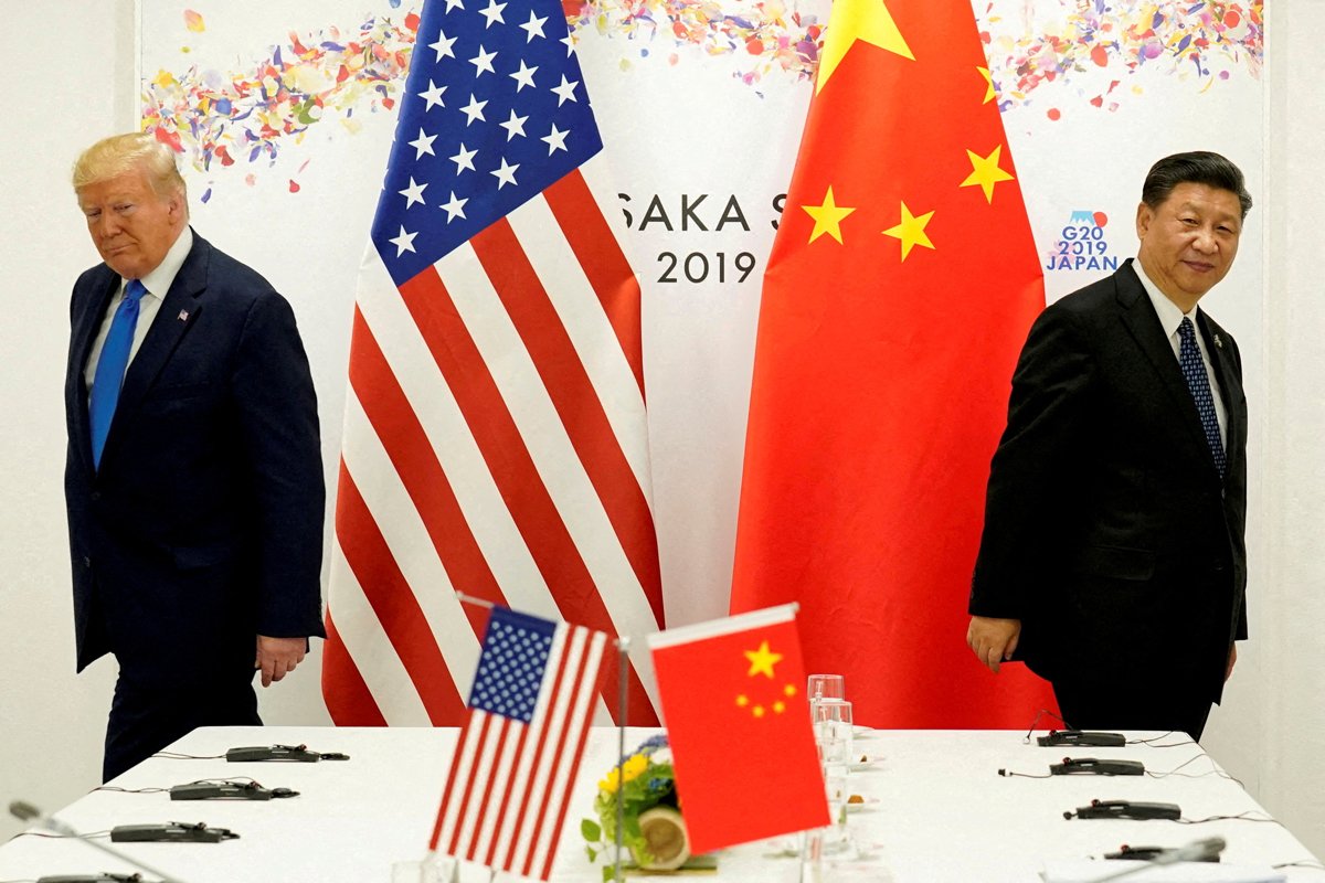 Дональд Трамп на двусторонней встрече с Си Цзиньпином на саммите G20 в Осаке, Япония, 29 июня 2019 года. Фото: Kevin Lamarque / Reuters / Scanpix / LETA