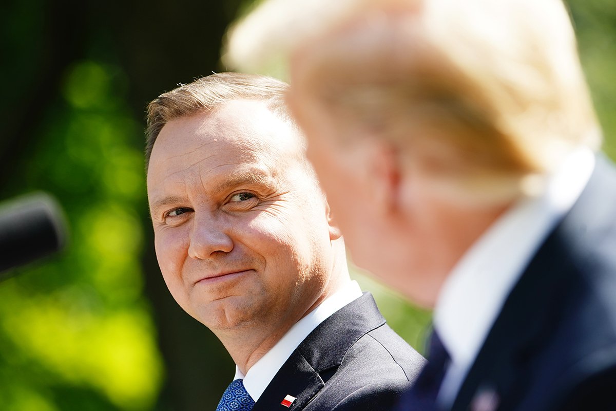 Дональд Трамп и президент Польши Анджей Дуда во время пресс-конференции в Розовом саду Белого дома в Вашингтоне, округ Колумбия, США, 24 июня 2020 года. Фото: Jim Lo Scalzo / EPA-EFE