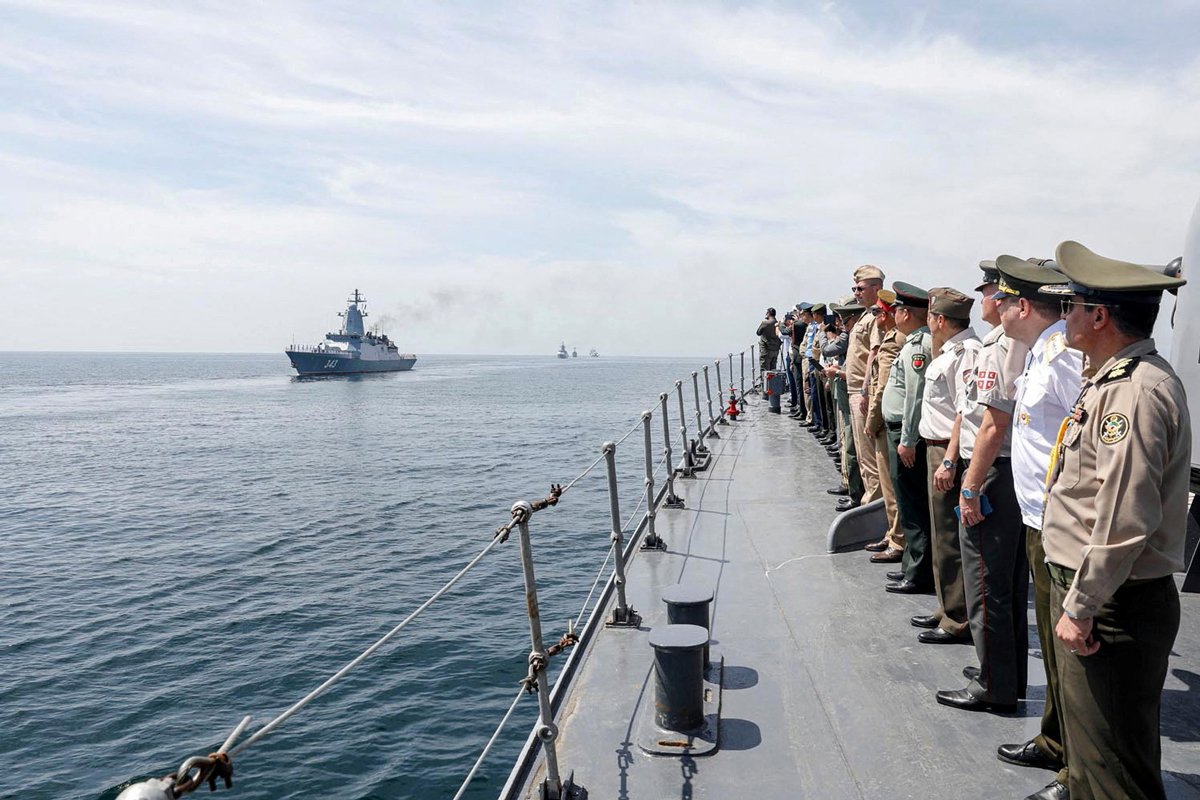 Военные корабли на совместных учениях ВМС Ирана, Китая и России в Оманском заливе, 12 марта 2025 года. Фото: Армия Ирана / Reuters / Scanpix / LETA