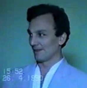 Сергей Мадуев на опознании, 26 апреля 1990 года. Фото: Wikimedia Commons