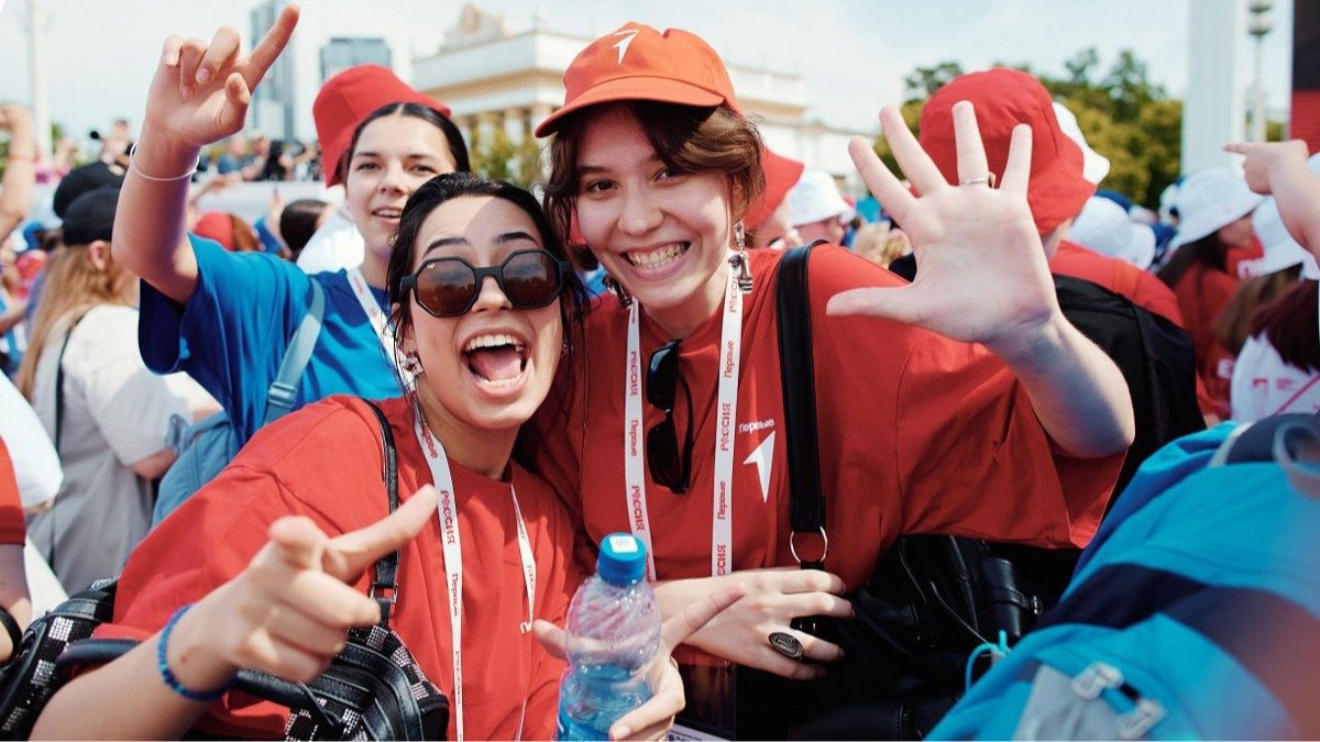 «Я бы, наверное, хотела побольше различных тикток-акций, разных короткометражных трендов»