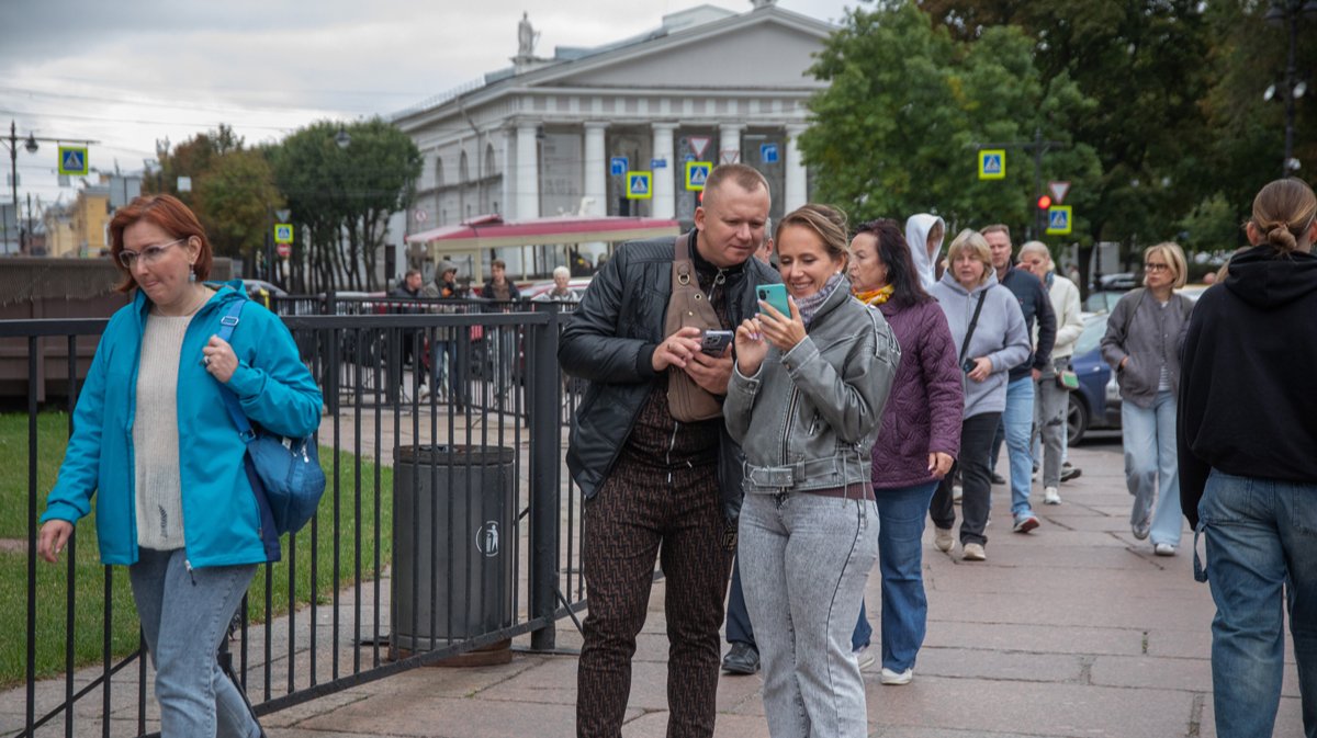 Роскомнадзор пытается заблокировать Telegram и WhatsApp