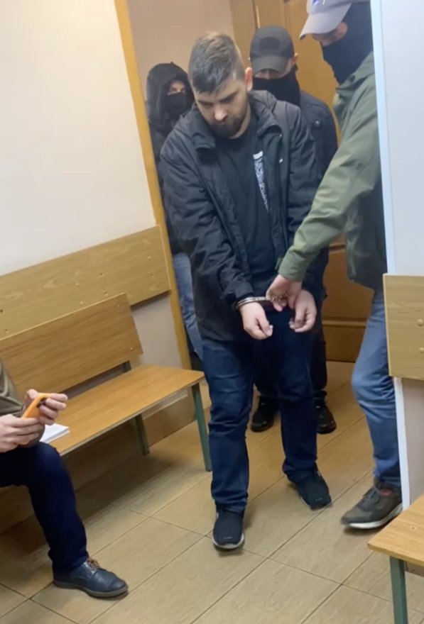 Максим Асриян в суде. Фото: скрин видео
