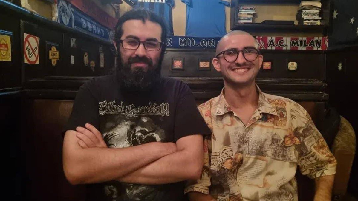 «Не пытайтесь покинуть страну»