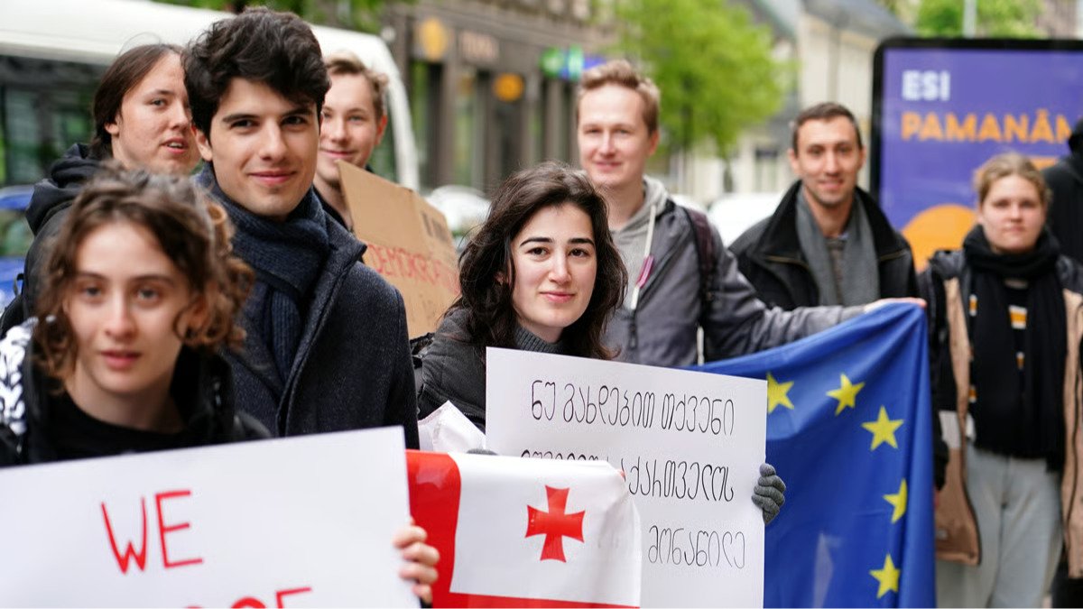 Грузия не хочет слушать мам