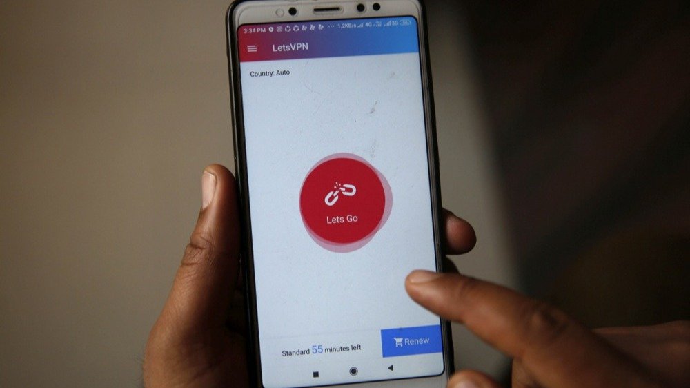 РБК: Минцифры разослало методичку по поиску VPN на устройствах пользователей. На iPhone выявление таких приложений «существенно ограничено»